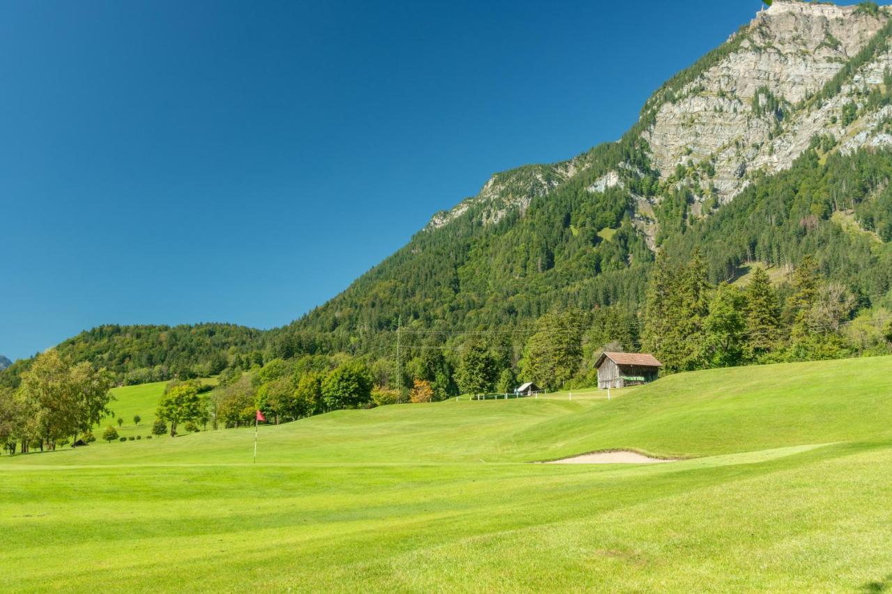 Alpine Lodge Kloesterle Am Arlberg Exteriör bild